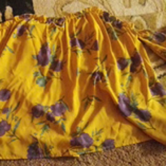 Shirt - Picture 1 of 4